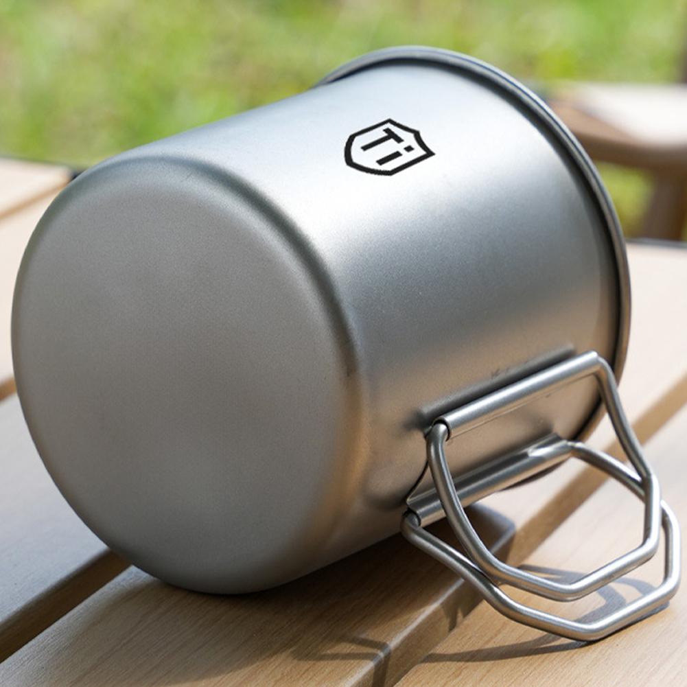 Campingmok Titanium beker Toer - Quechua Camping Cooking Set recensie en prijs